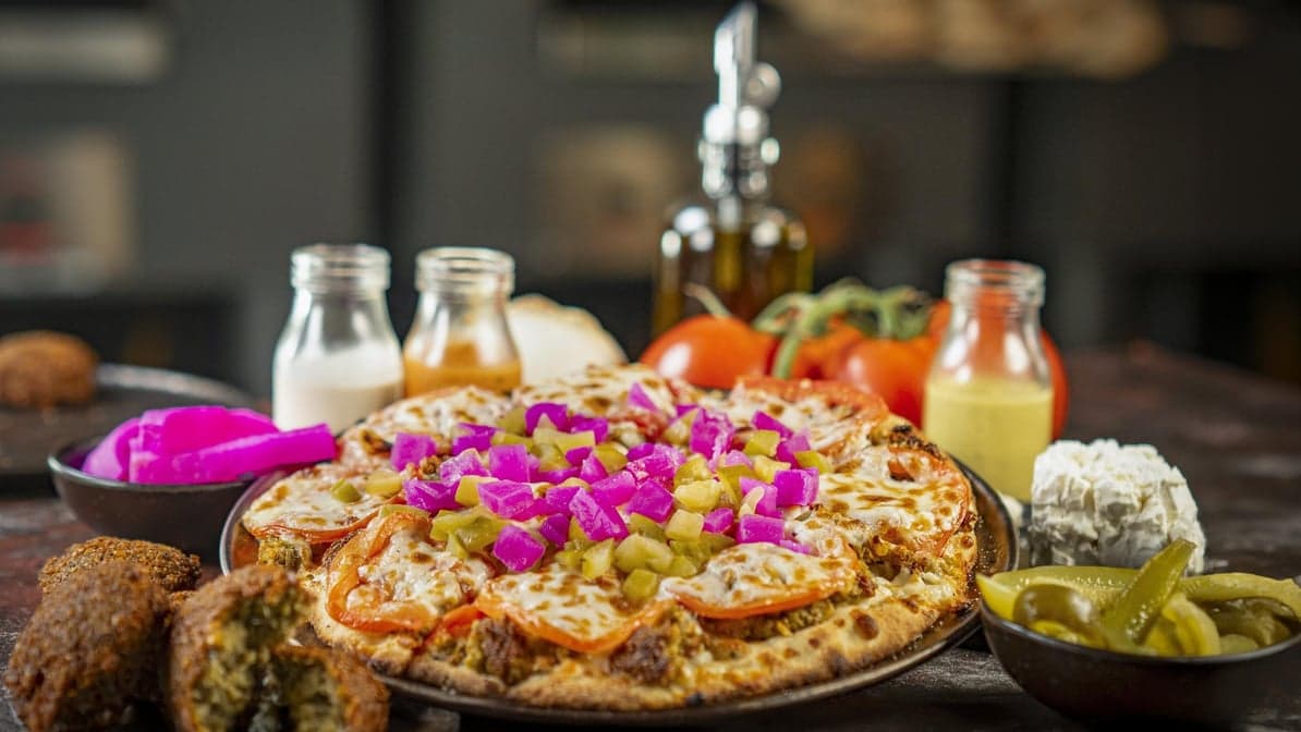 Falafel Pizza