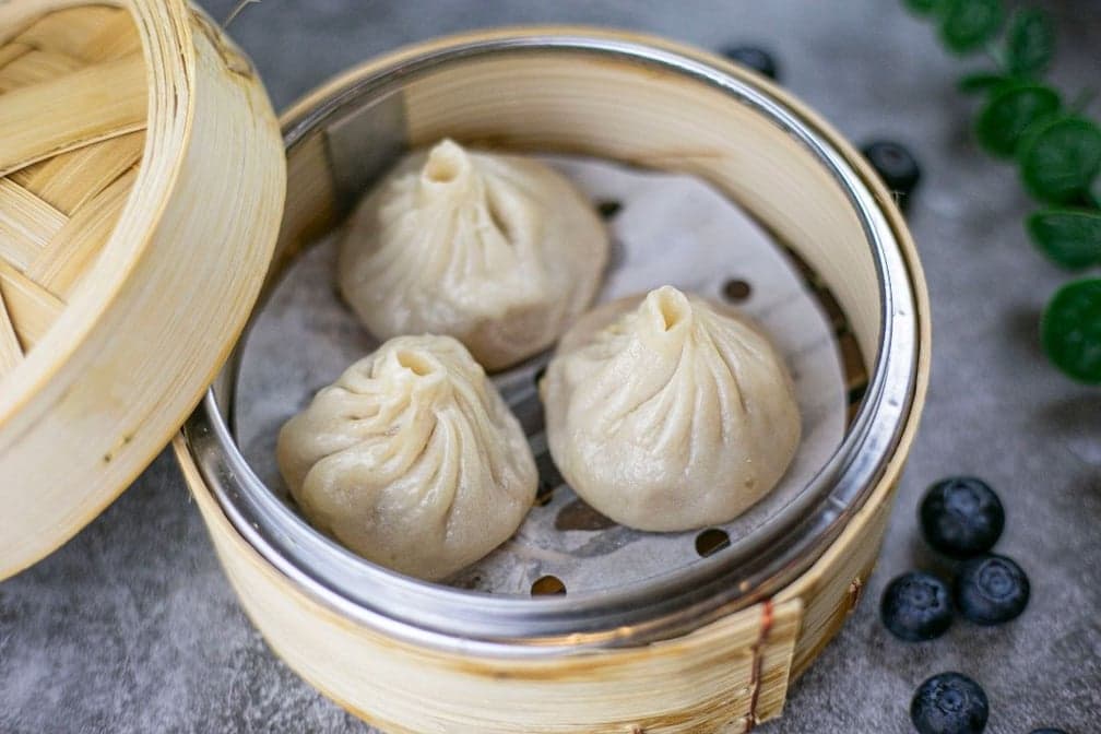 Shanghai Juice Pork Dumpling 上海小笼包