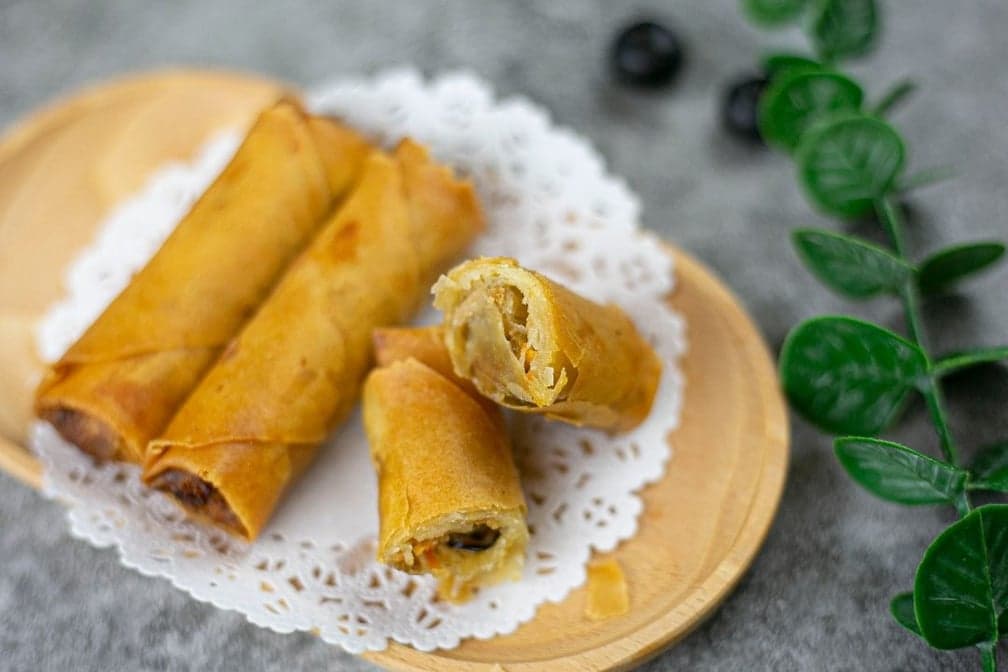 Roast Duck Spring Roll 鸭丝春卷