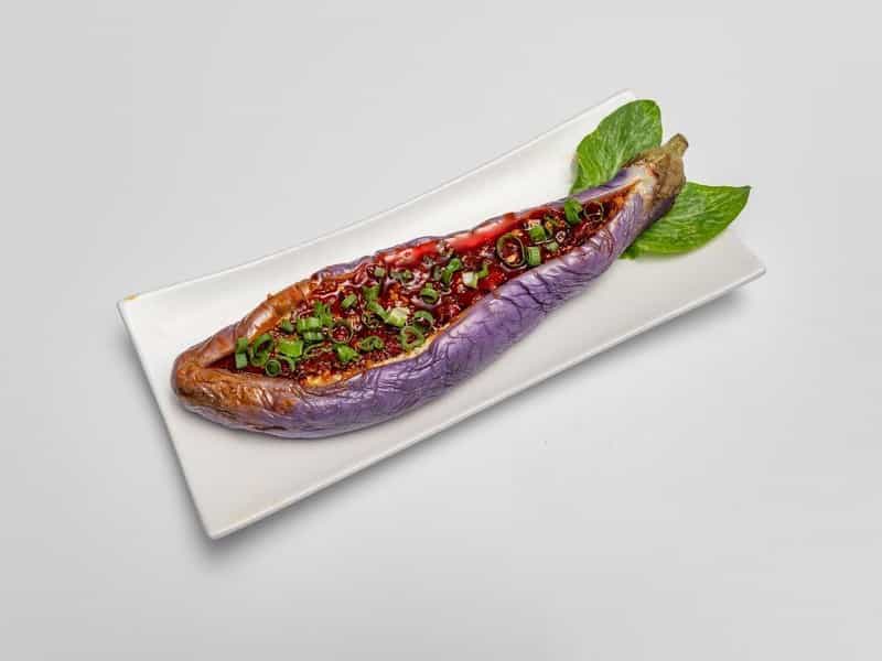 Eggplant w. Chili Sauce 剁椒蒸茄子