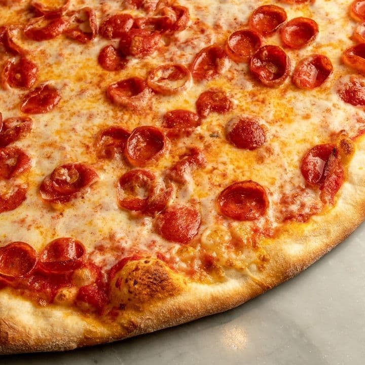 Sm Pepperoni Pie
