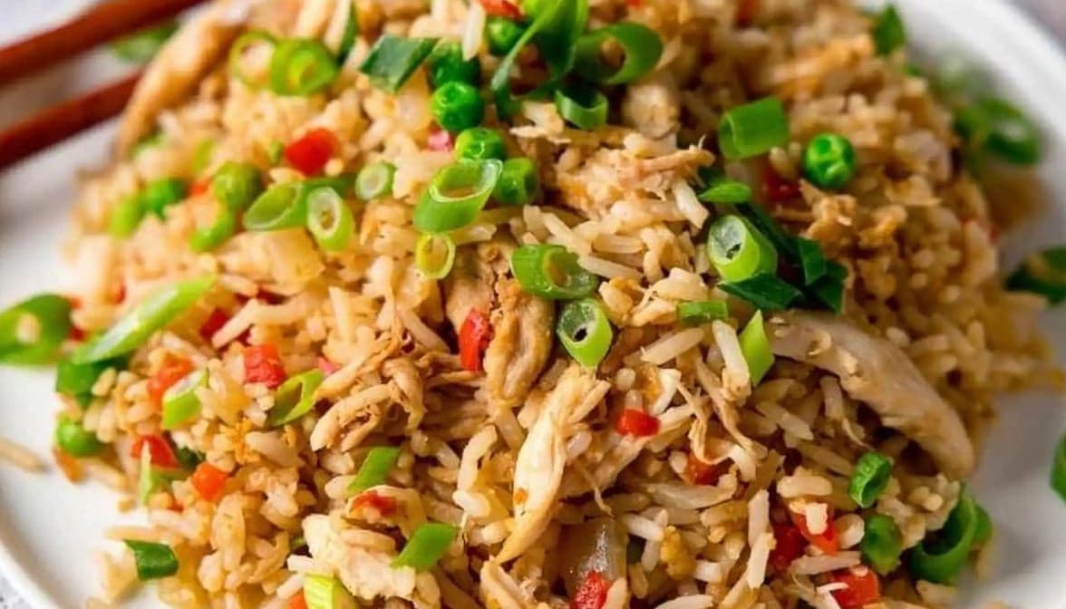 L / Chicken Fried Rice