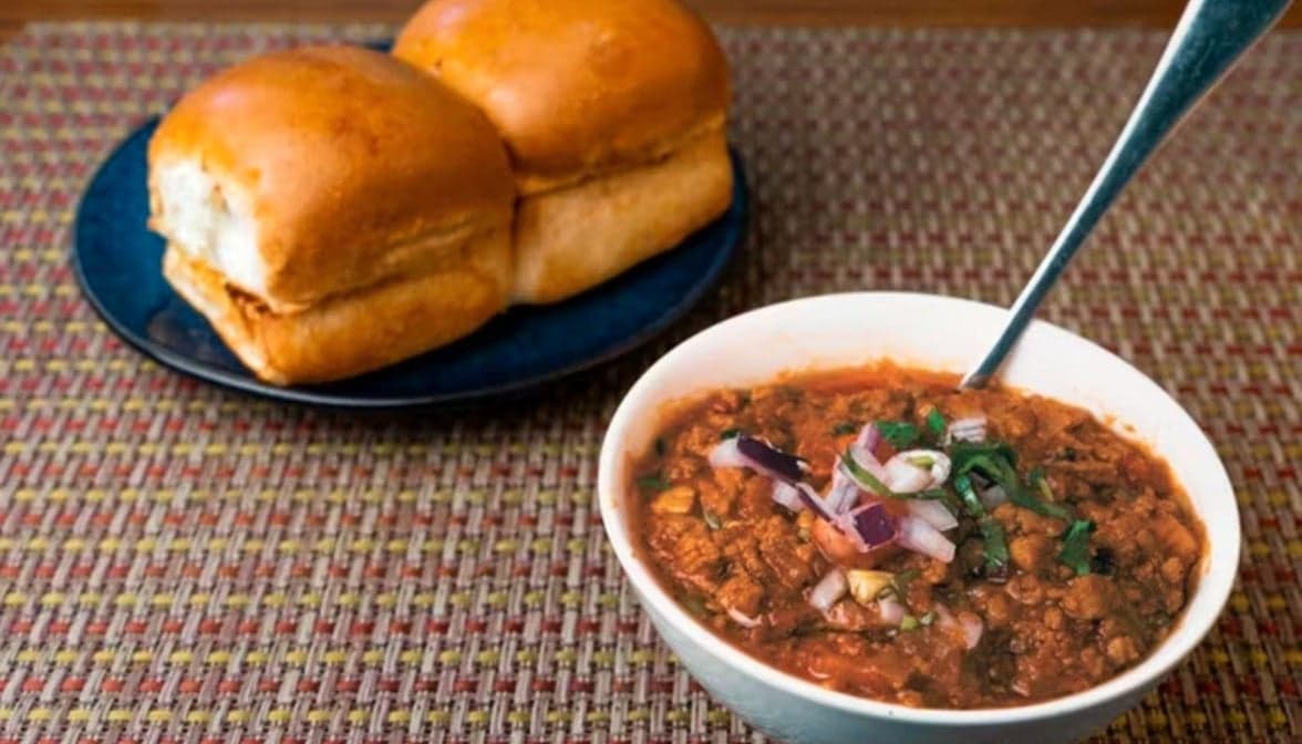 Lamb Keema Pav