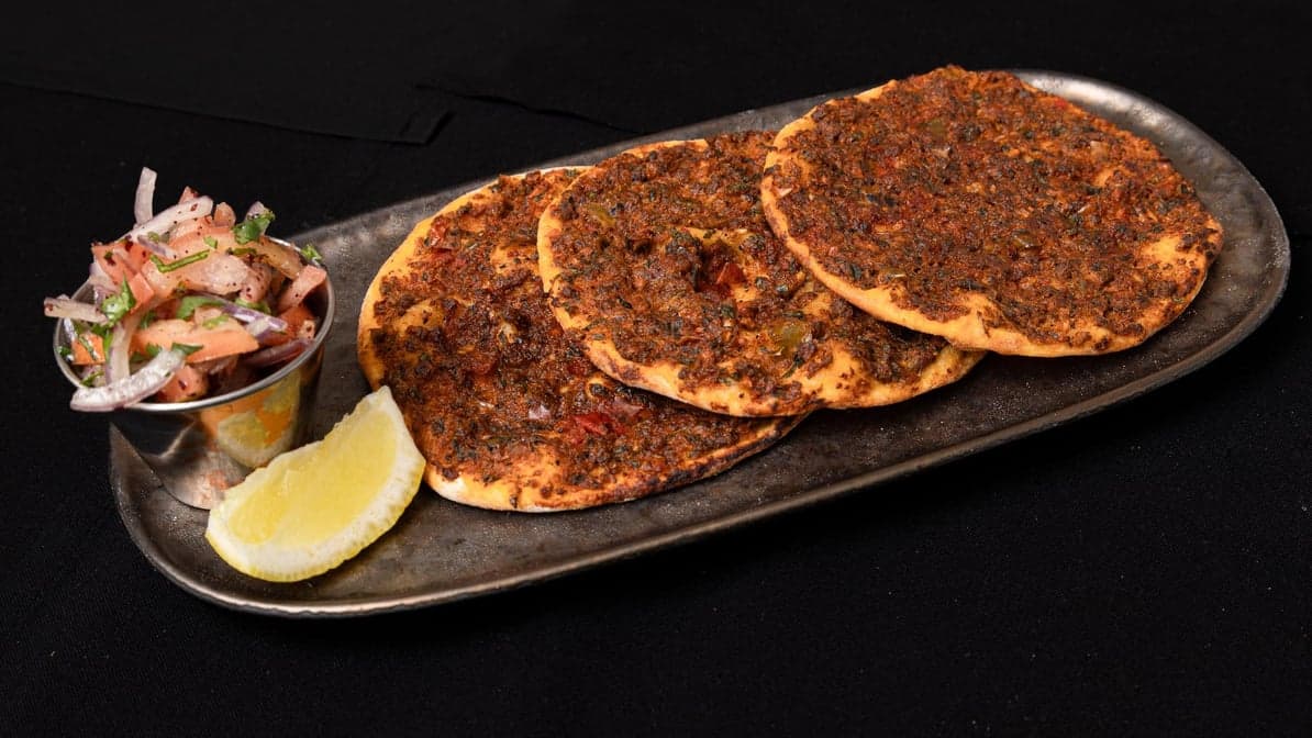 FIRE BREAD (MINI LAHMACUN)