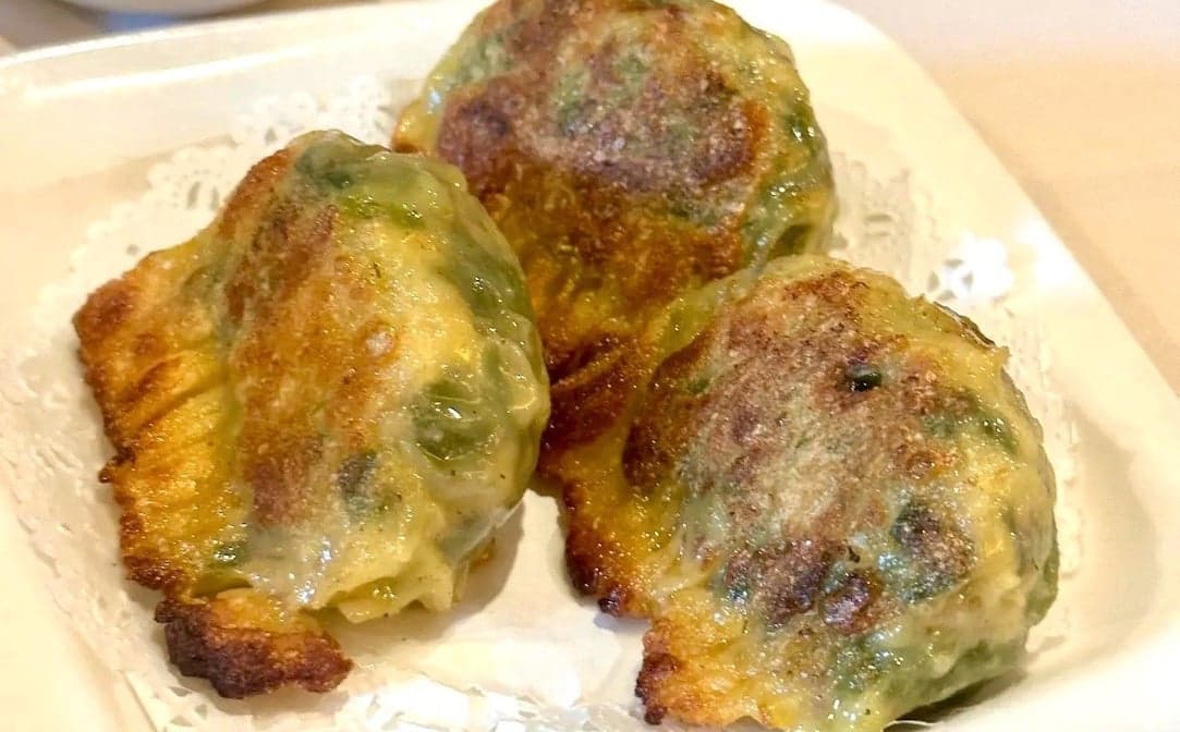 Pan Fried Shrimp W.sausage&Chives Dumplings(3)