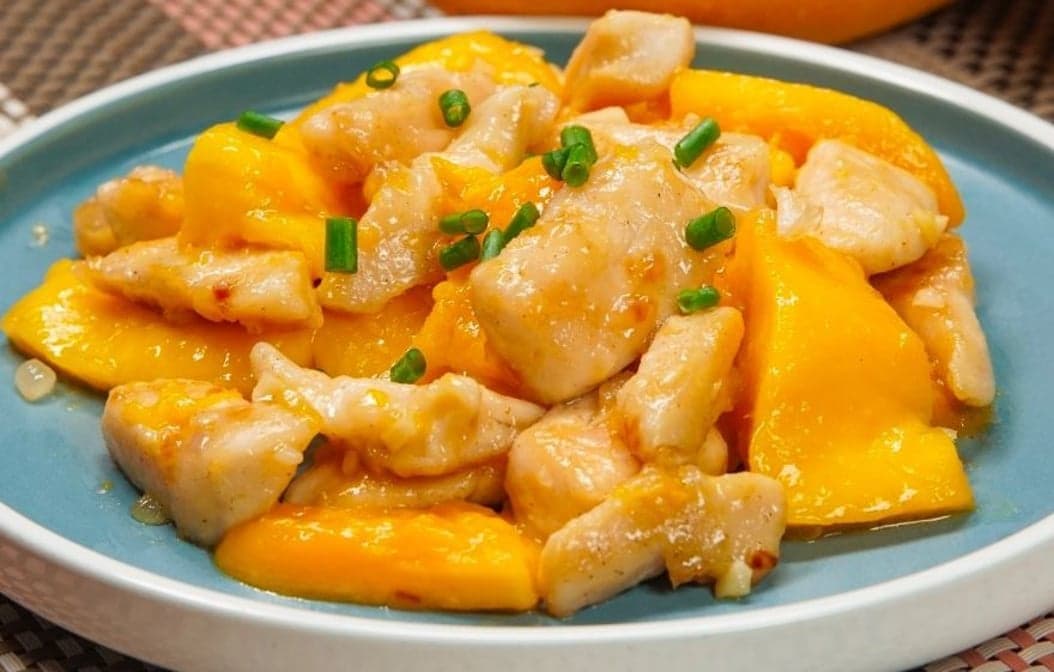 Fresh Mango Chicken