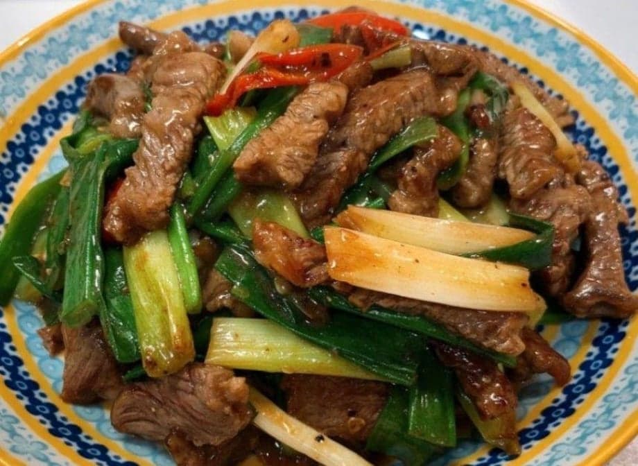 Beef W. Scallion & Garlic Chive