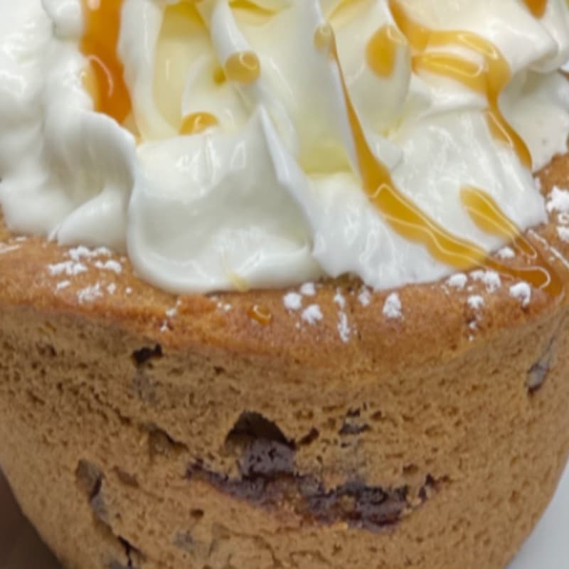 Deep Dish Chocolate Chip Cookie
