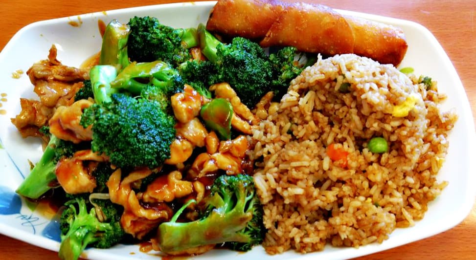 Chicken With Broccoli Combination