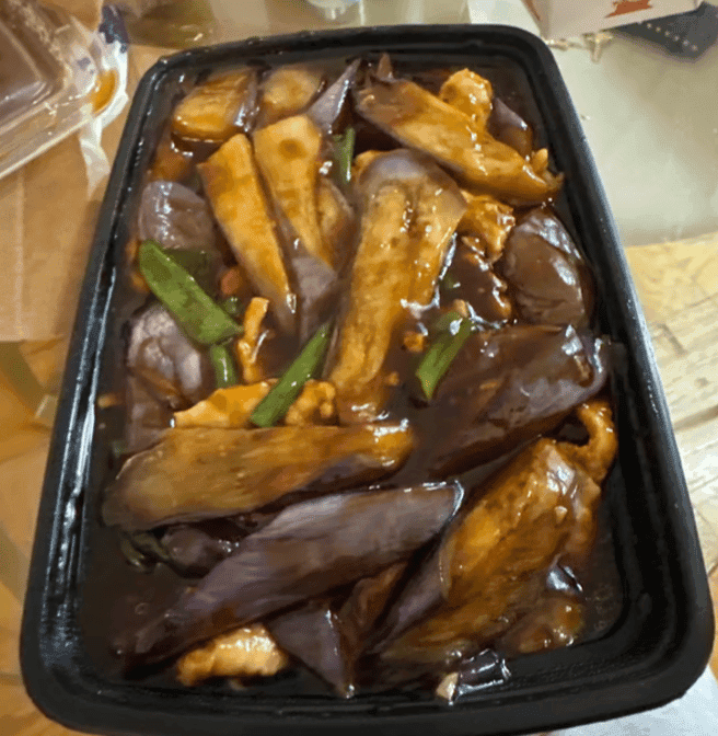 63. Sliced Chicken Sauteed with Chinese Eggplant