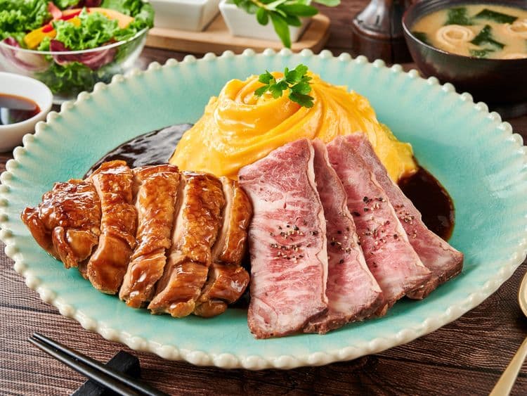 Melty Stew w Chicken & Roast beef Omu-Rice