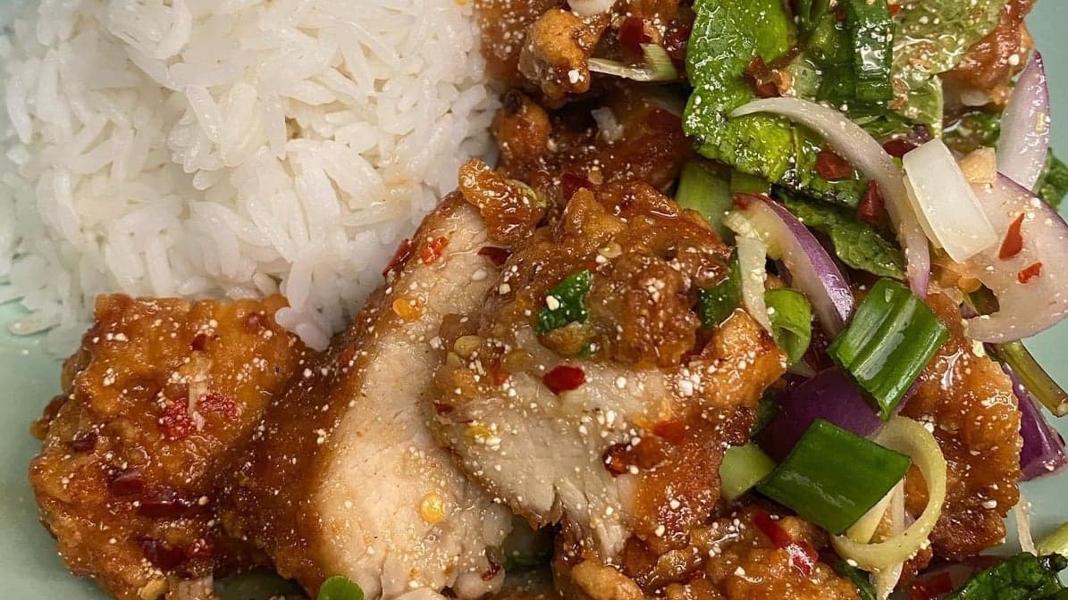 Chicken Zabb Over Rice