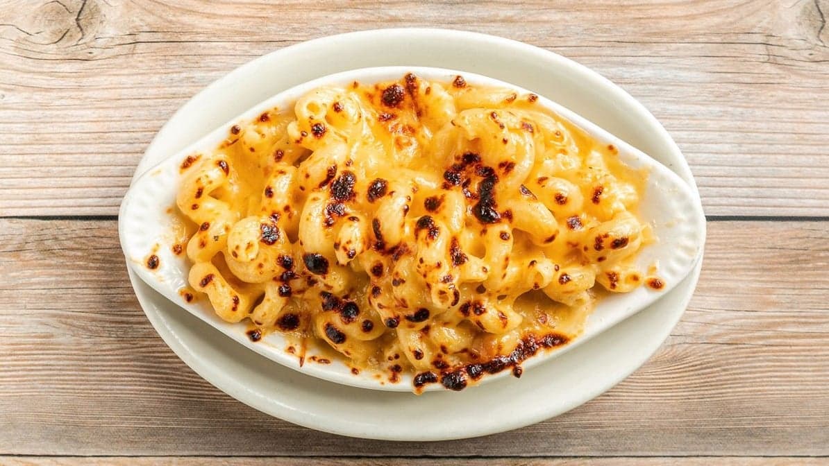 SMOKY MAC & CHEESE