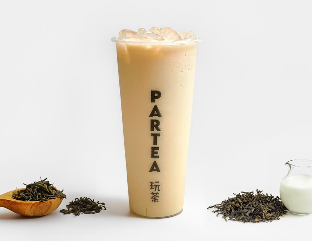 39. Boba Roasted Oolong Milk Tea +