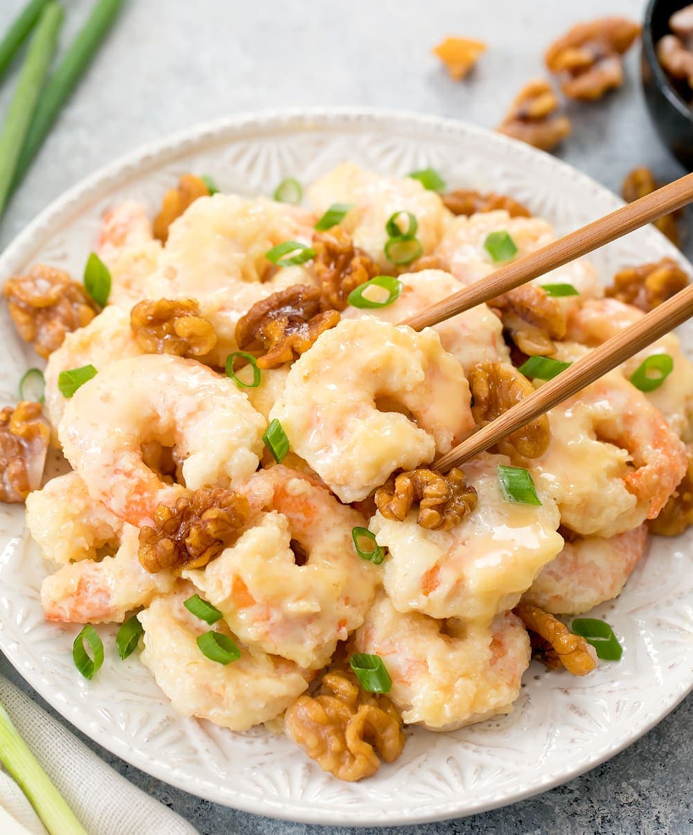 Crispy Prawns with Walnut
