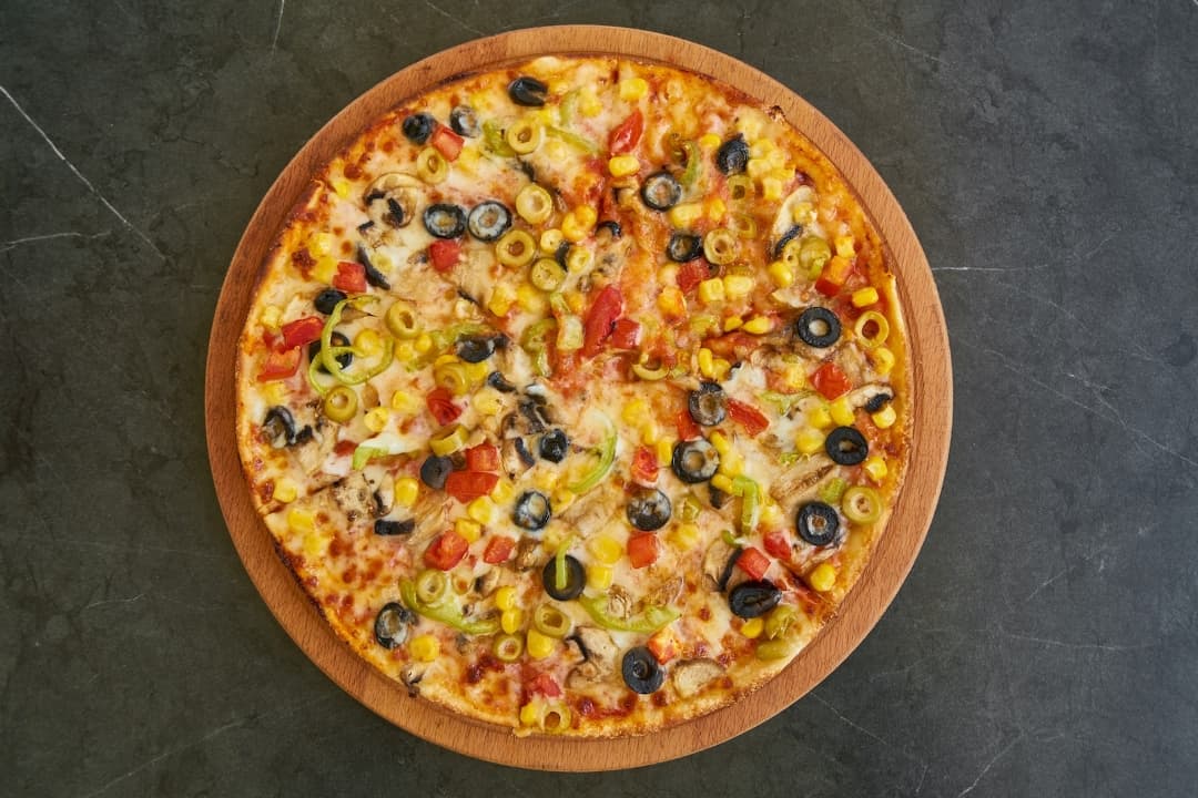 VEGETARIAN PIZZA 18"