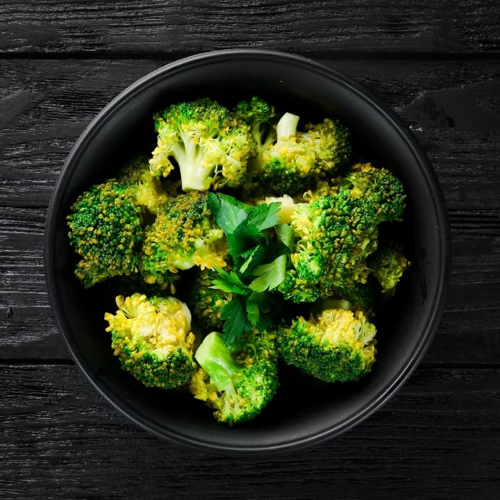 Side broccoli