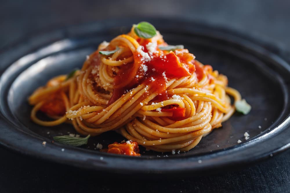 Spaghetti with Tomato Sauce